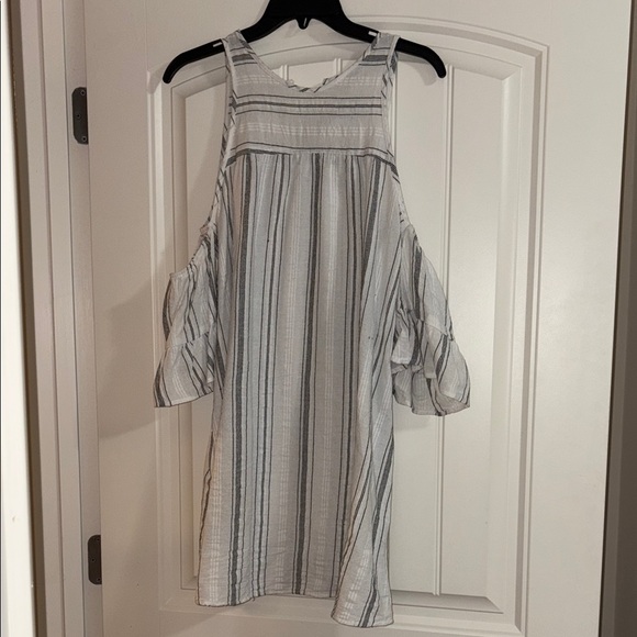 Striped Cold Shoulder Dress - Picture 1 of 6